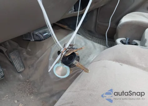 2003 Chevrolet Silverado 2500Hd Ls z USA, uszkodzony, nr VIN 1GCHC29U73E336232